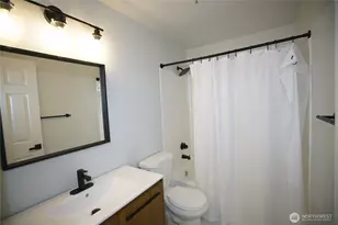 215 SW 100th St, Everett, WA 98201 - Photo 10