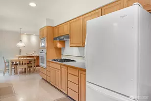 5340 Evergreen Dr, Bellingham, WA 98226 - Photo 12