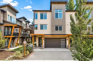 19225 Damson Rd, Lynnwood, WA 98036 - Photo 1