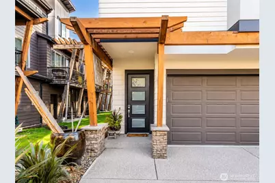 19225 Damson Road #C1, Lynnwood, WA 98036 - Photo 2