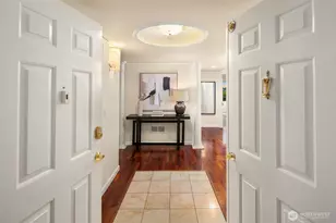 2565 Dexter Ave N, Seattle, WA 98109 - Photo 6