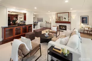 2565 Dexter Ave N, Seattle, WA 98109 - Photo 10
