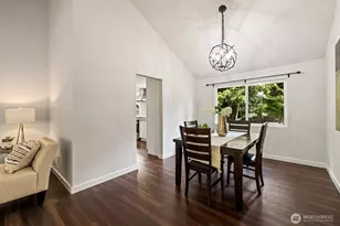 10710 126th Pl NE, Kirkland, WA 98033 - Photo 10