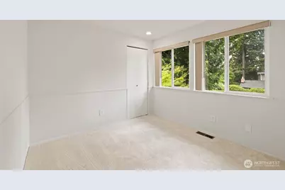 10710 126th Place NE, Kirkland, WA 98033 - Photo 22