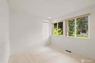 10710 126th Pl NE, Kirkland, WA 98033 - Photo 22