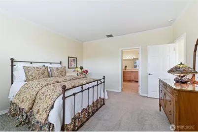 24563 NE Vine Maple Way, Redmond, WA 98053 - Photo 14