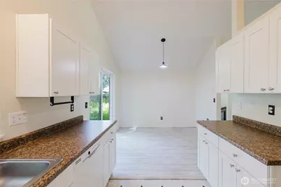 7201 9th Court SE, Lacey, WA 98503 - Photo 12