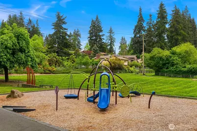 19811 Wallingford Avenue N, Shoreline, WA 98133 - Photo 40