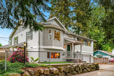 19811 Wallingford Avenue N, Shoreline, WA 98133 - Photo 1
