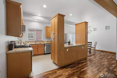 6604 198th Place SW, Lynnwood, WA 98036 - Photo 12