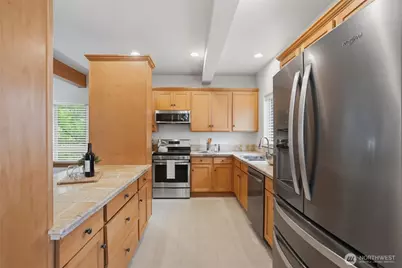 6604 198th Place SW, Lynnwood, WA 98036 - Photo 18