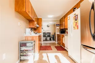 10805 SE 248th St, Kent, WA 98030 - Photo 4