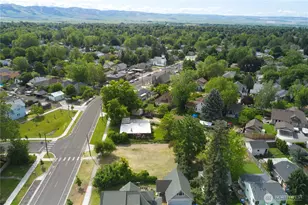 712 S Park St, Walla Walla, WA 99362 - Photo 1