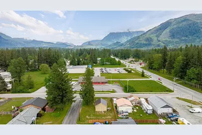 920 Orchard Avenue, Gold Bar, WA 98251 - Photo 12