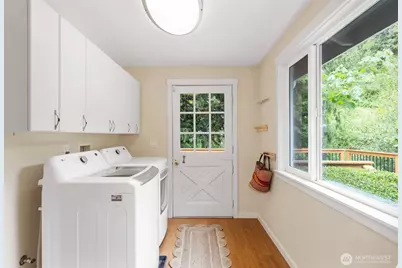 21275 Indianola Road NE, Poulsbo, WA 98370 - Photo 20