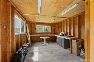 21275 Indianola Rd NE, Poulsbo, WA 98370 - Photo 36
