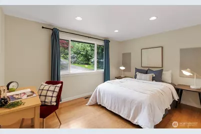21275 Indianola Road NE, Poulsbo, WA 98370 - Photo 26