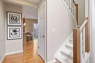 6041 118th Ave SE, Bellevue, WA 98006 - Photo 4