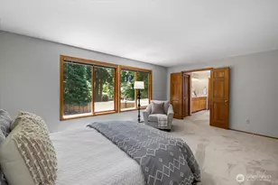 20315 NE 39th St, Sammamish, WA 98074 - Photo 24