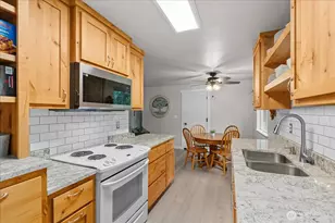 10226 200th St NE, Arlington, WA 98223 - Photo 14