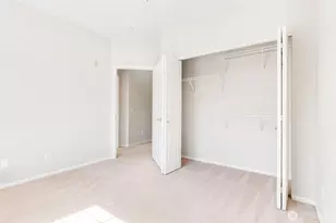 13000 Admiralty Way, Everett, WA 98204 - Photo 10