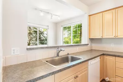 13000 Admiralty Way #D204, Everett, WA 98204 - Photo 16