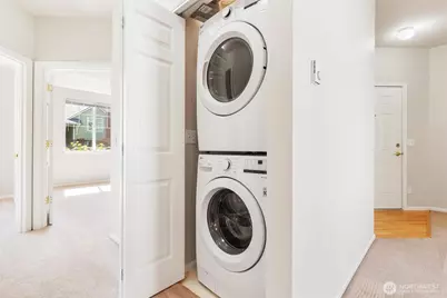 13000 Admiralty Way #D204, Everett, WA 98204 - Photo 14