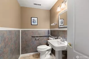 2321 Wheaton Wy, Bremerton, WA 98310 - Photo 10
