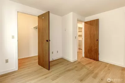 2431 S 248th Street #C21, Kent, WA 98032 - Photo 20