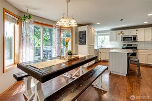 302 Pine St, Woodland, WA 98674 - Photo 8