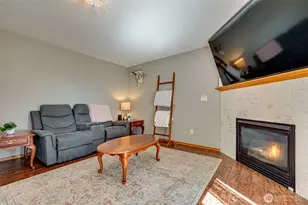 302 Pine St, Woodland, WA 98674 - Photo 12