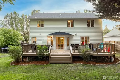 302 Pine Street, Woodland, WA 98674 - Photo 32