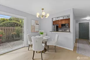 514 142nd Ave SE, Bellevue, WA 98007 - Photo 8