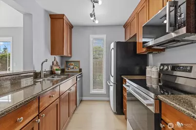514 142nd Avenue SE #98, Bellevue, WA 98007 - Photo 6