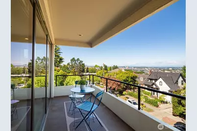 1605 5th Avenue N #302, Seattle, WA 98109 - Photo 12