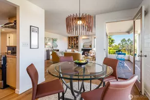 1605 5th Ave N, Seattle, WA 98109 - Photo 10