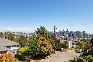 1605 5th Ave N, Seattle, WA 98109 - Photo 14