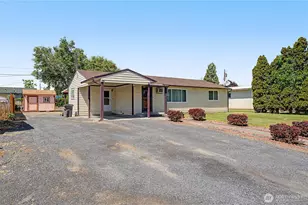 4294 Joann Dr NE, Moses Lake, WA 98837 - Photo 2