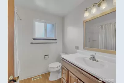 6512 NE 196th Street, Kenmore, WA 98028 - Photo 30