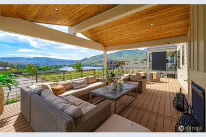 203 Bluebell Court, Chelan, WA 98816 - Photo 2