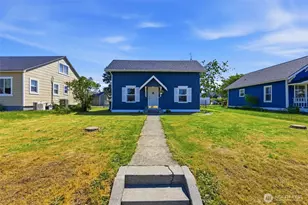 5207 S Oakes St, Tacoma, WA 98409 - Photo 2