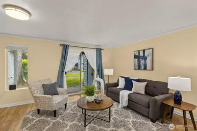 280 Newport Wy NW NW #B15, Issaquah, WA 98027 - Photo 4