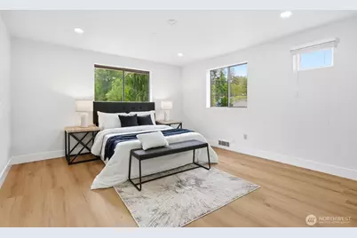 7801 NE 133rd Place, Kirkland, WA 98034 - Photo 14