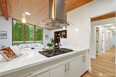 7801 NE 133rd Place, Kirkland, WA 98034 - Photo 12