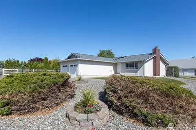 872 E Spruce Street, Sequim, WA 98382 - Photo 4