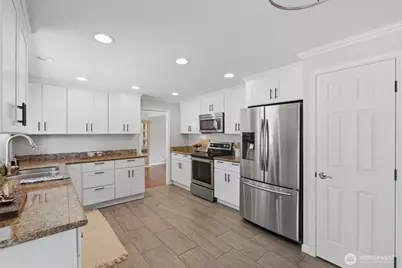 20426 86th Place W, Edmonds, WA 98026 - Photo 8