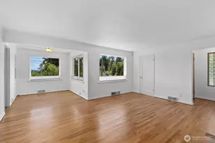 16604 11th Ave SW, Burien, WA 98166 - Photo 6