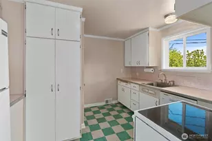 16604 11th Ave SW, Burien, WA 98166 - Photo 16