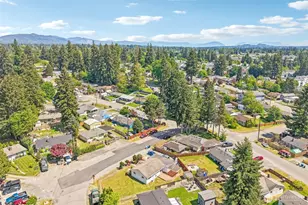 3425 NE 7th Pl, Renton, WA 98056 - Photo 30