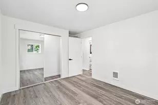 3425 NE 7th Pl, Renton, WA 98056 - Photo 18